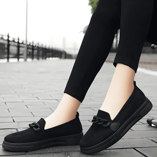 casual slip on shoes black img3 02e7d6cf 5afa 469f a4c6 b6d9c47ad412