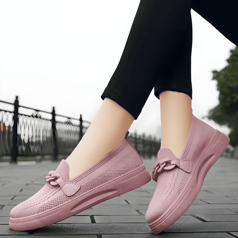 casual slip on shoes pink img3 99461add ca2c 405c 8086 66165bd4ce74