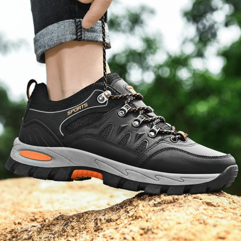 hiking boots black img 66b31f2c 3b07 4978 91ec ea28dc9a446c