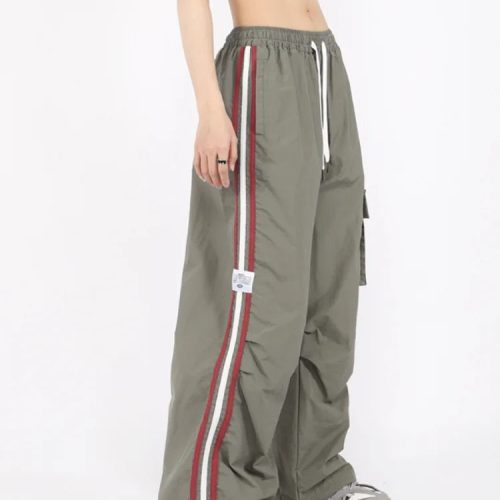 hyqoY 2K Kpop Cargo Broek Vrouwen Trekkoord Zakken Wijde Pijpen Chique Punk Broek Baggy Gestreepte Sport