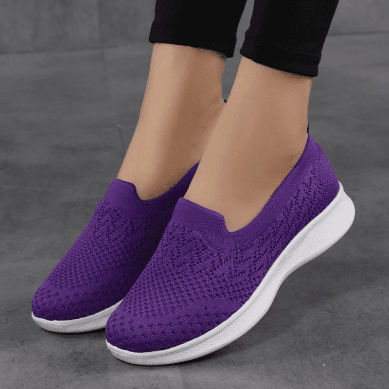 sports shoe purple img