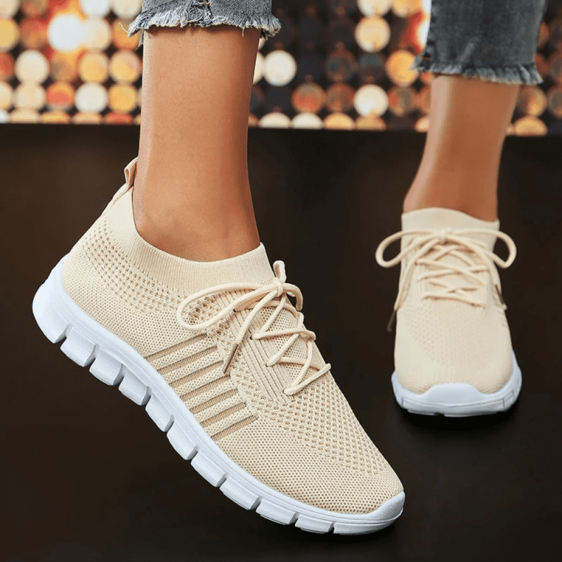 womens running beige